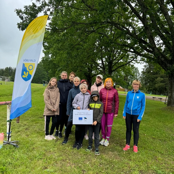 Võru valla liikumistreeningute sari tõi inimesed ühiselt liikuma